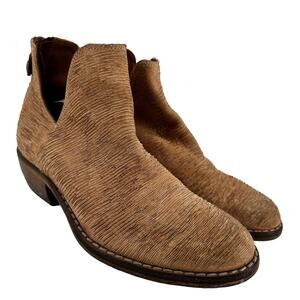 Catarina Martins Camel Boots Leather Textured Ankle Zip Block Heel Tan 38 8